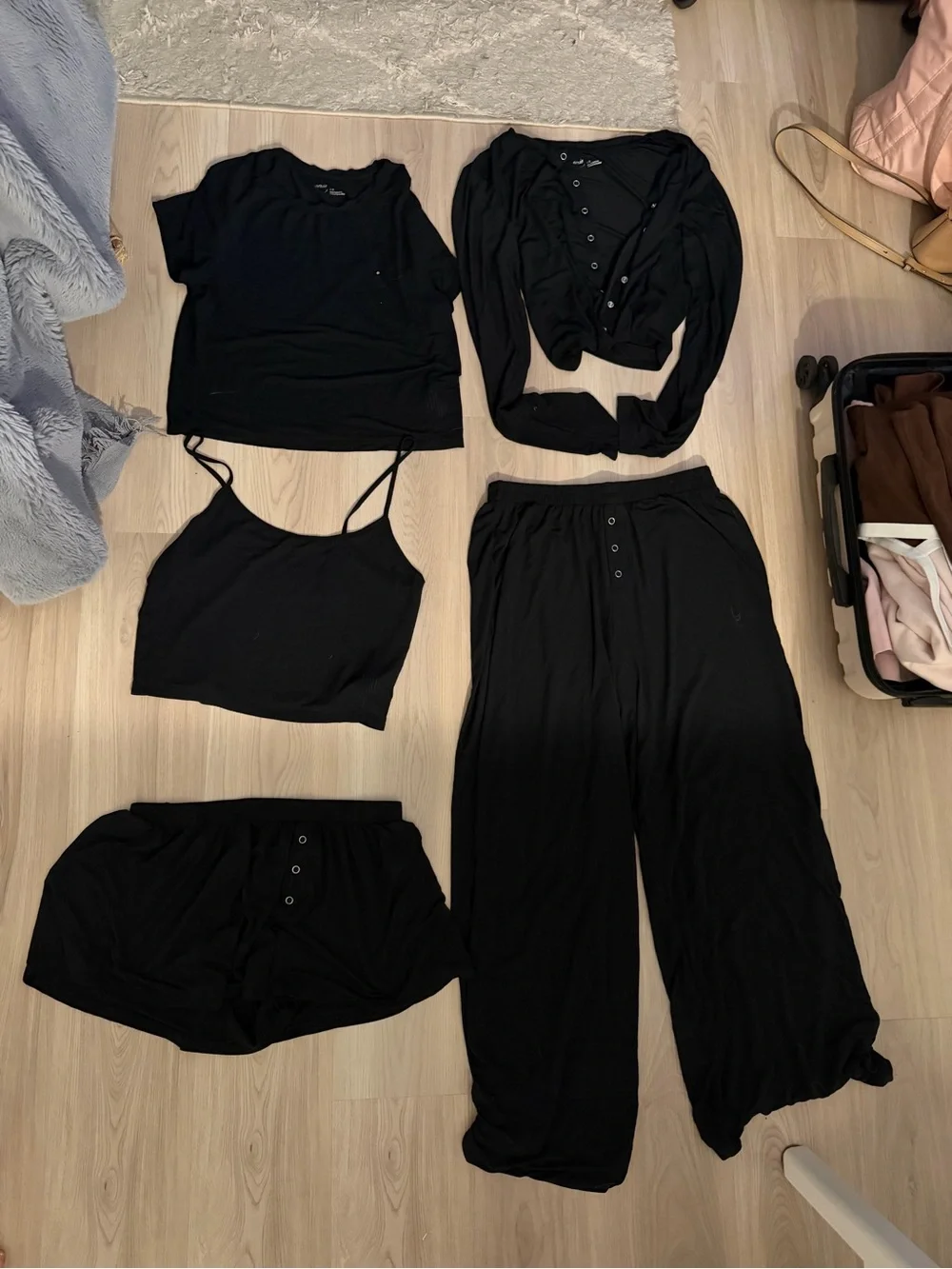 Aerie Black 5-Piece Women's Lounge Sleep Set